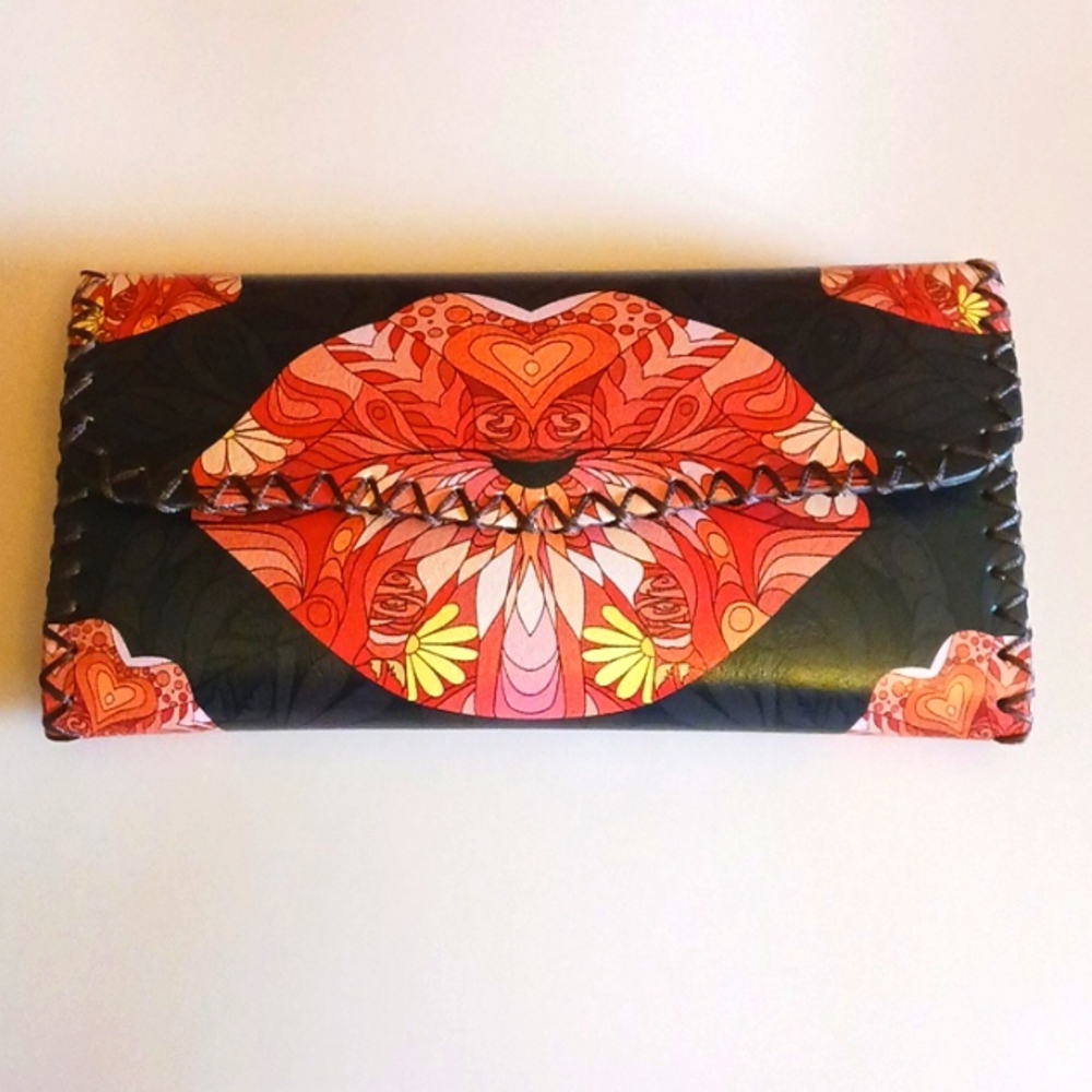 Painted LIPS Printed WALLET Hand Stitched Vegan Leather Multi compartment